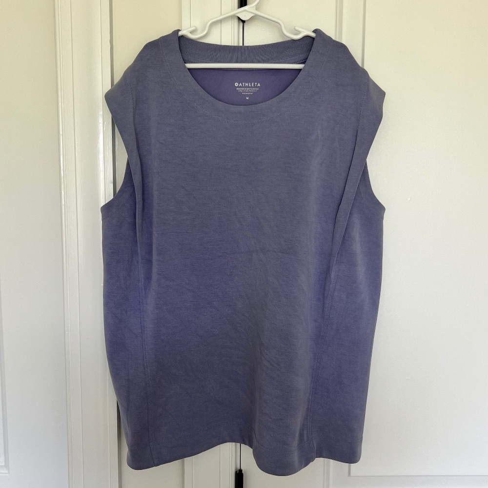 Athleta purple sleeveless shirt, size M, EUC - Picture 1 of 5